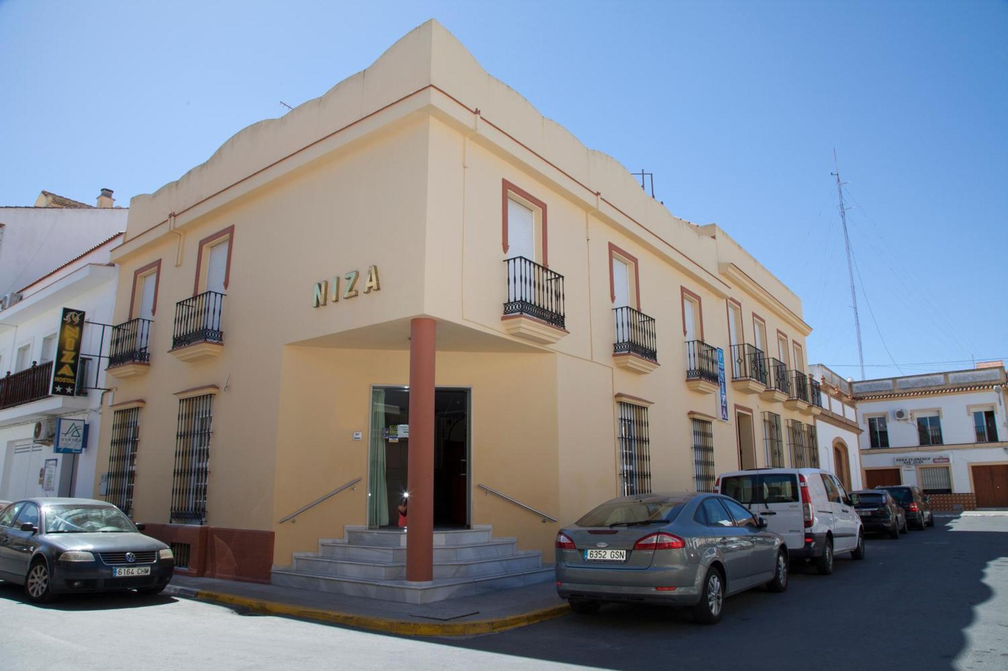 Niza Guest house San Juan Del Puerto