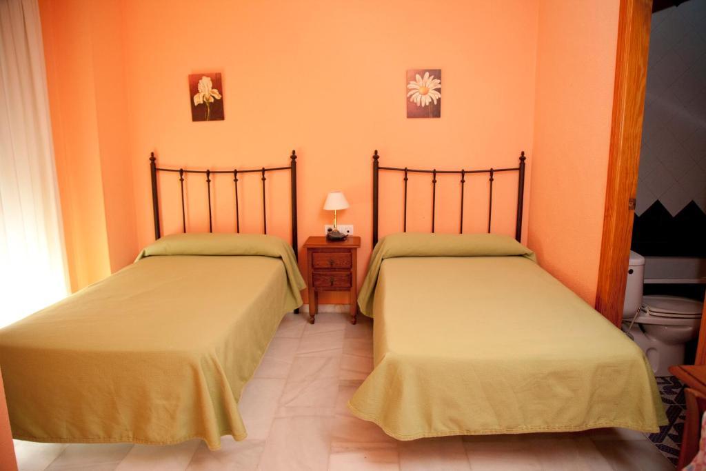Niza Guest house San Juan Del Puerto